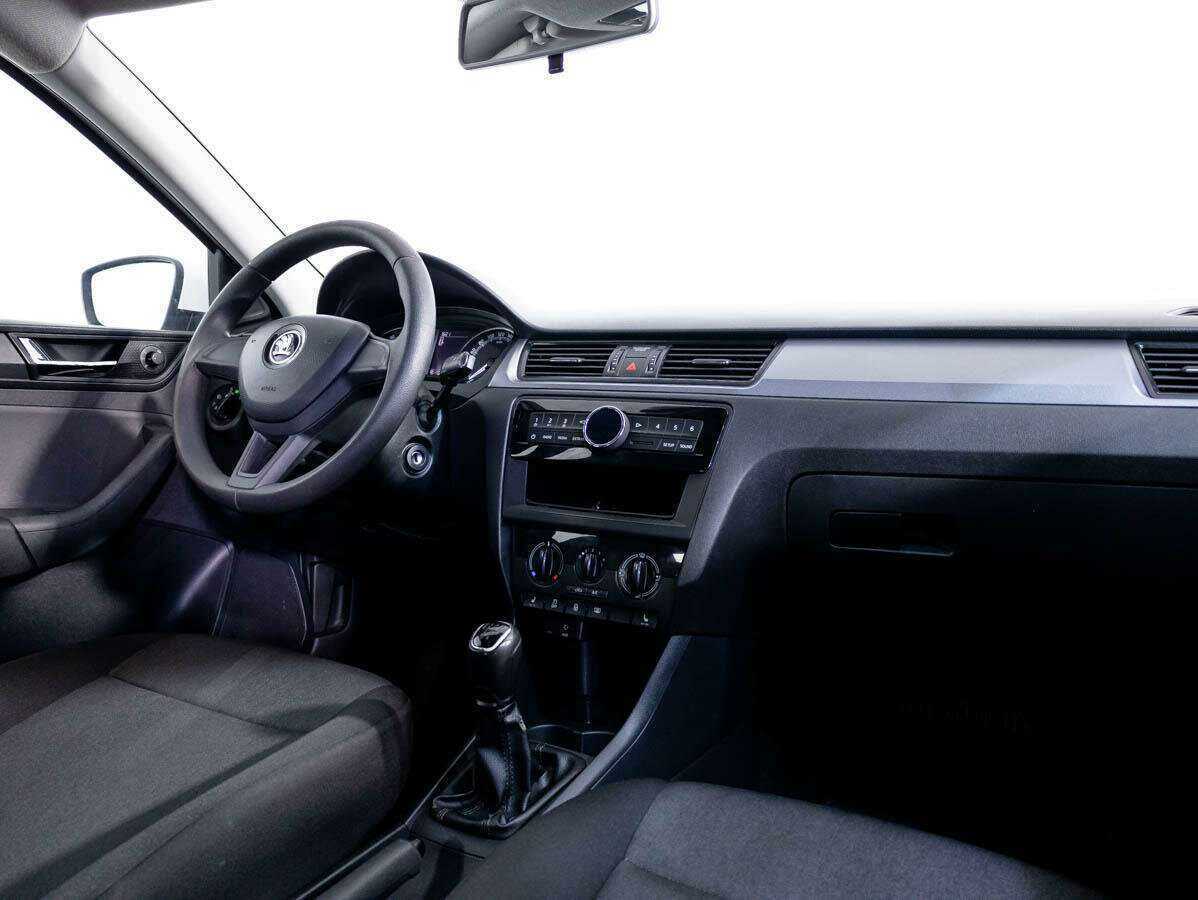 Шкода Рапид б/у, 2017, Механическая. Фото: #7