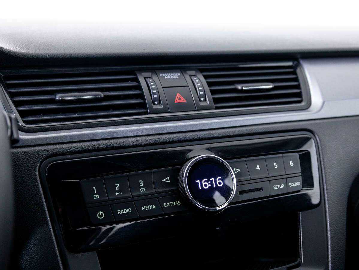 Шкода Рапид б/у, 2017, Механическая. Фото: #16