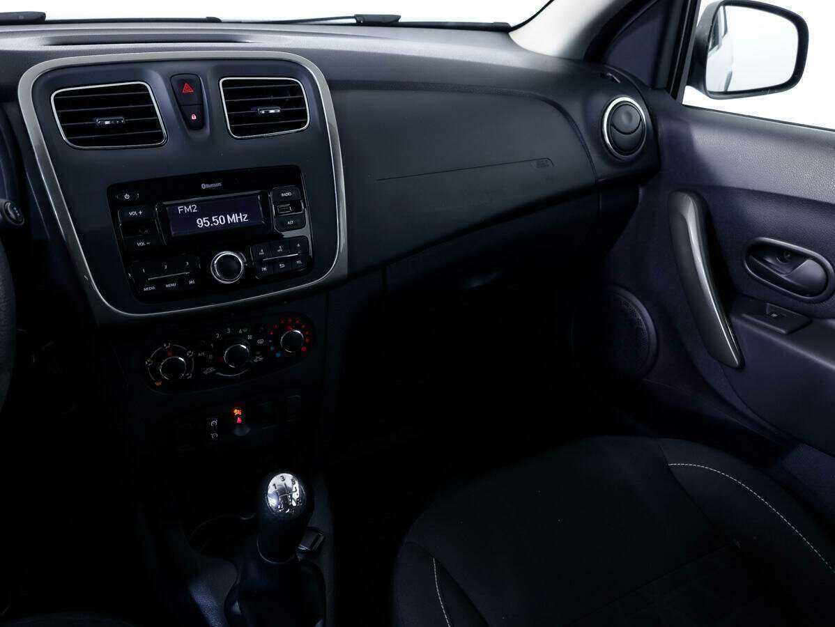 Рено Сандеро б/у, 2018, Механическая. Фото: #14