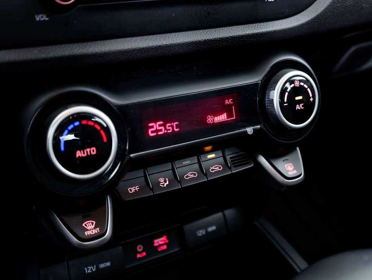 Киа Рио б/у, 2019, Автоматическая. Фото: #14