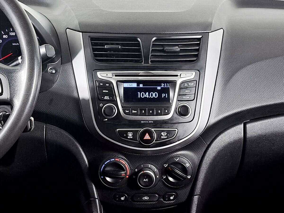 Хендай Солярис б/у, 2015, Механическая. Фото: #11