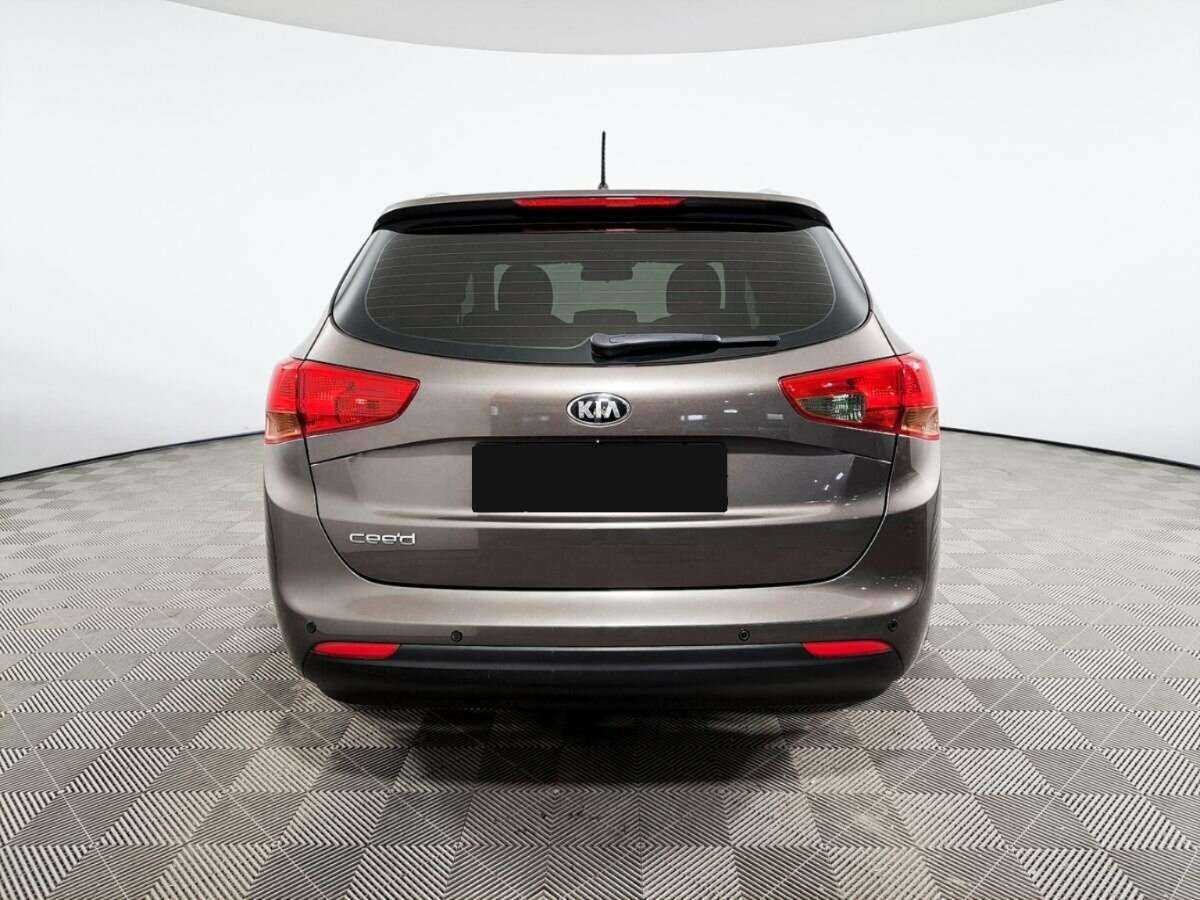 Киа Сид б/у, 2015, Механическая. Фото: #5