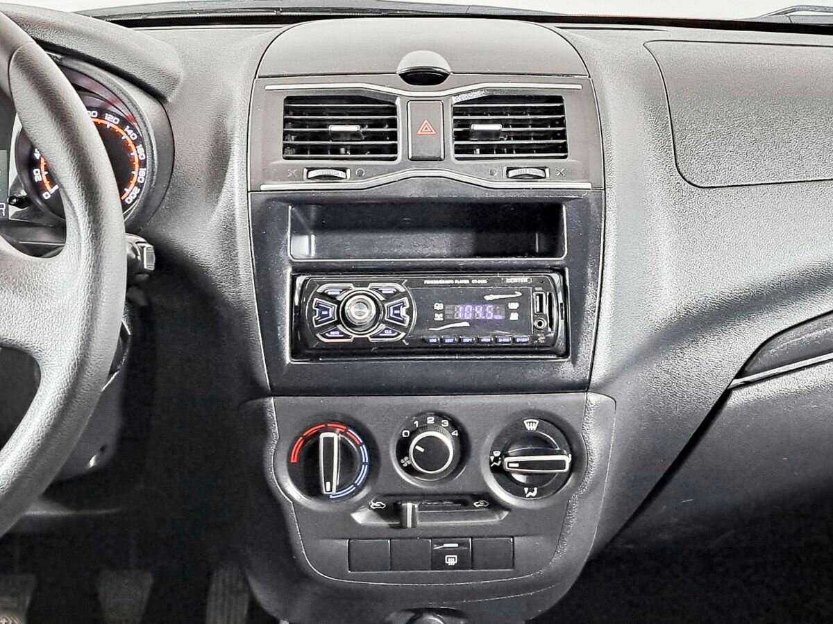 Лада (ВАЗ) Гранта б/у, 2019, Механическая. Фото: #9