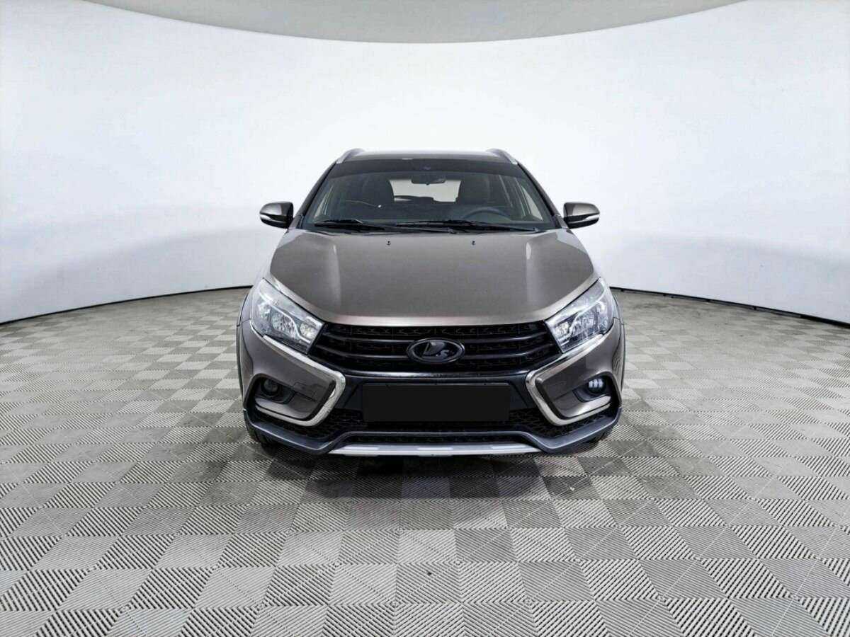 Лада (ВАЗ) Веста б/у, 2017, Роботизированная. Фото: #1