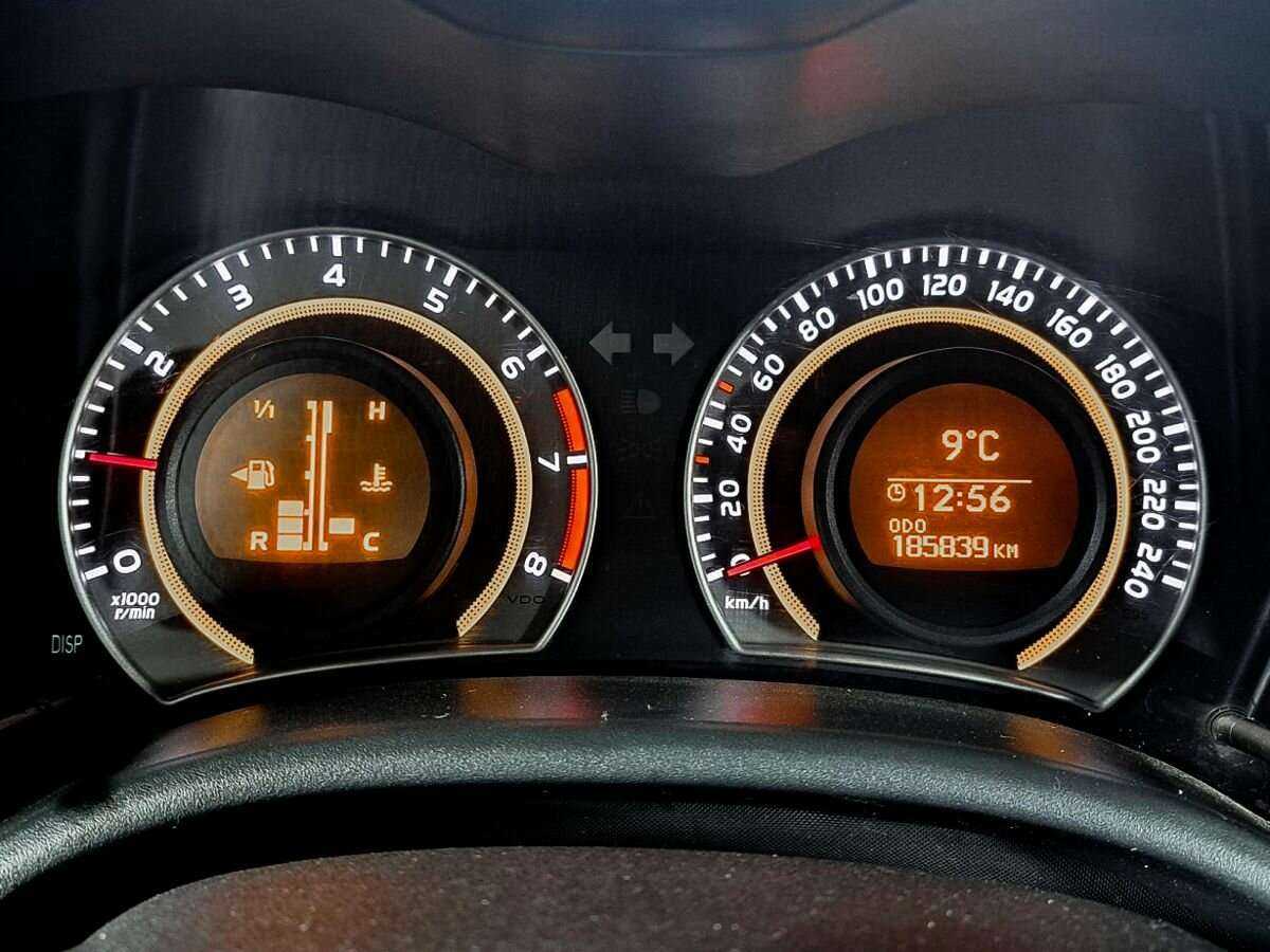 Тойота Королла б/у, 2012, Механическая. Фото: #10