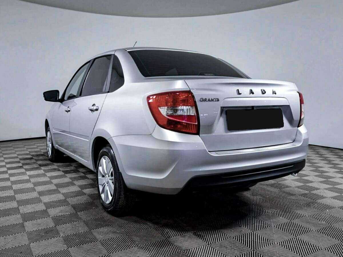 Лада (ВАЗ) Гранта б/у, 2022, Механическая. Фото: #6