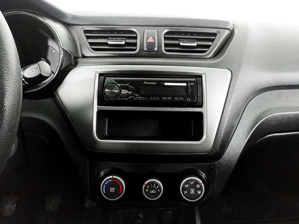 Киа Рио б/у, 2016, Механическая. Фото: #10