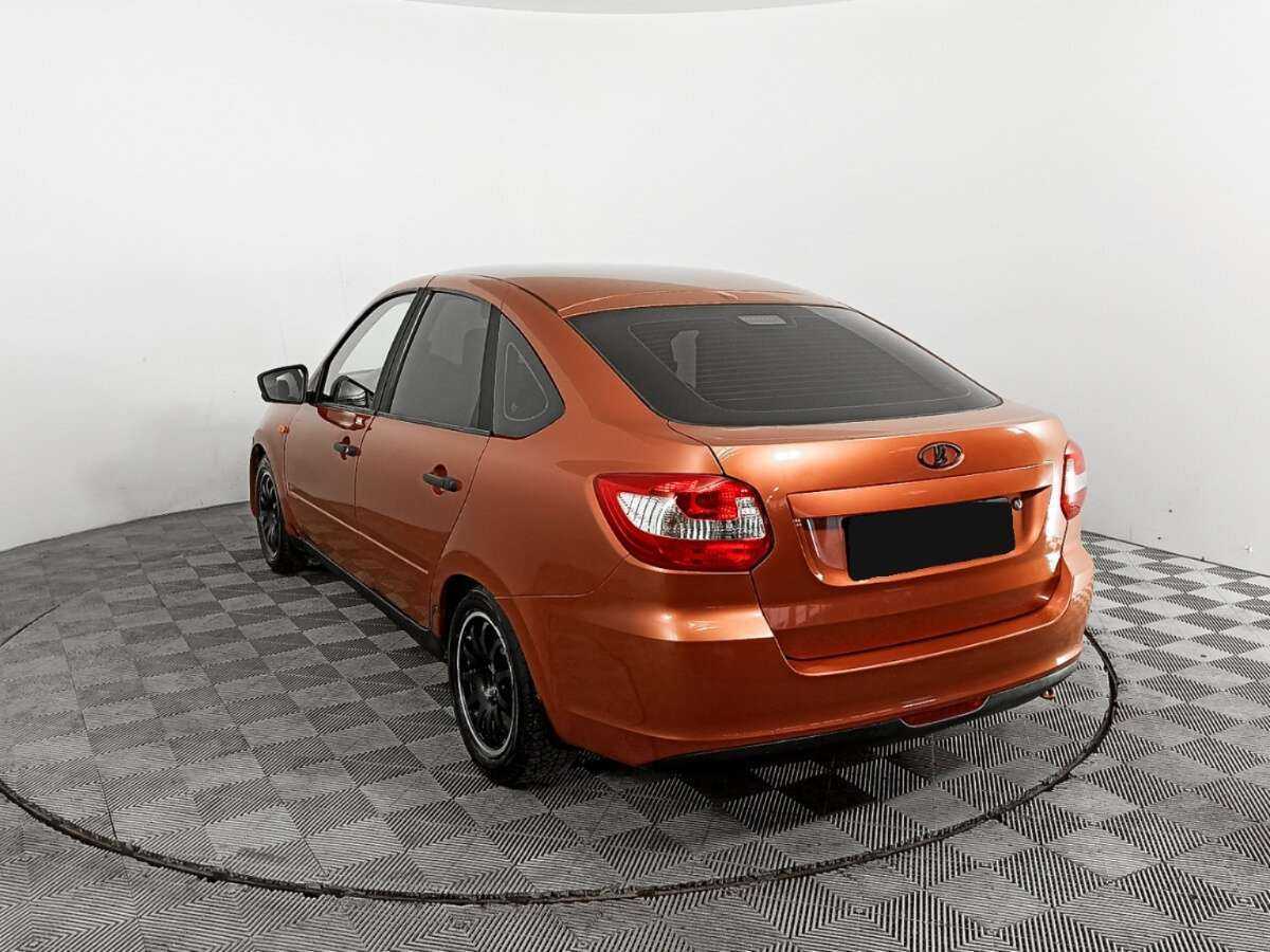 Лада (ВАЗ) Гранта б/у, 2015, Механическая. Фото: #6