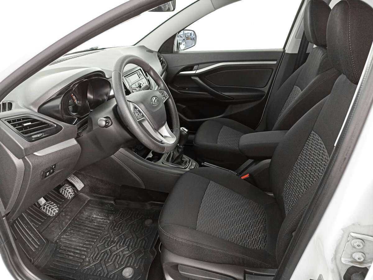 Лада (ВАЗ) Веста б/у, 2020, Механическая. Фото: #13