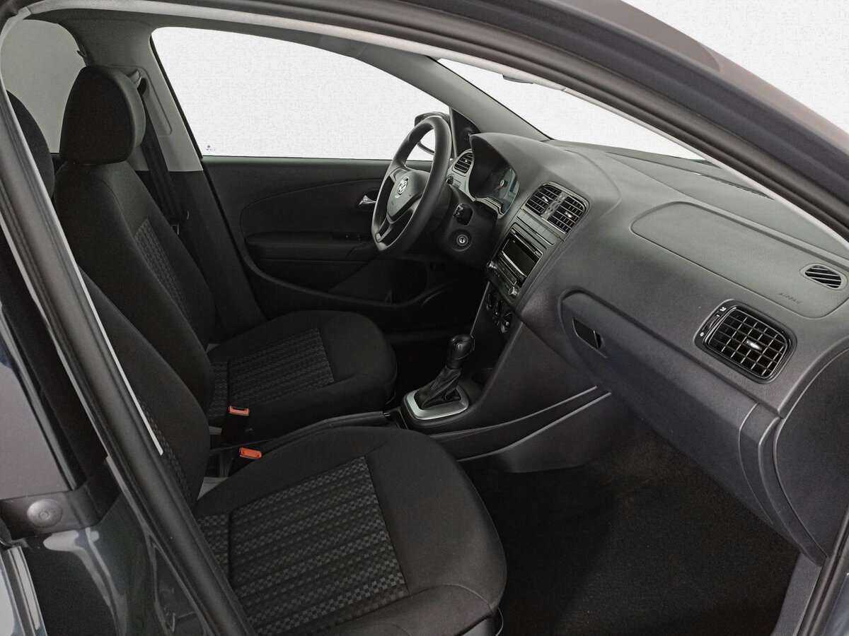 Фольксваген Поло б/у, 2017, Автоматическая. Фото: #8