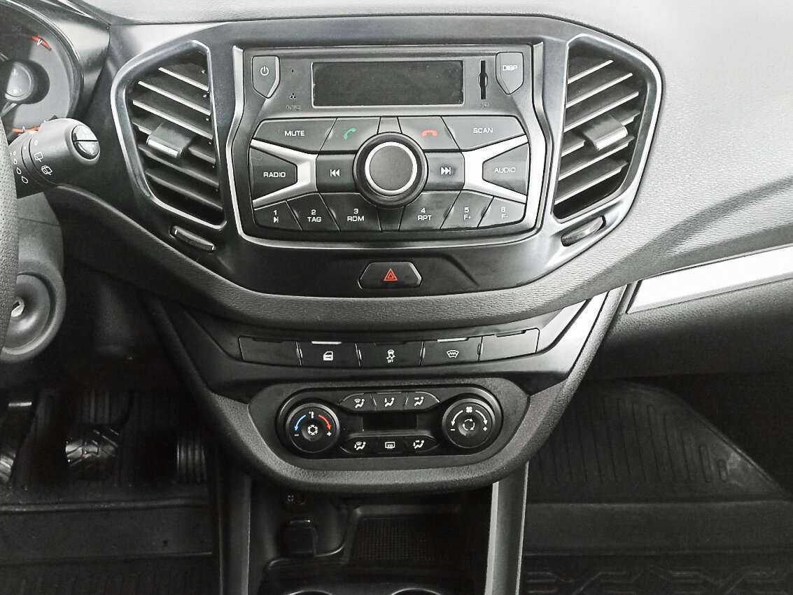 Лада (ВАЗ) Веста б/у, 2020, Механическая. Фото: #12