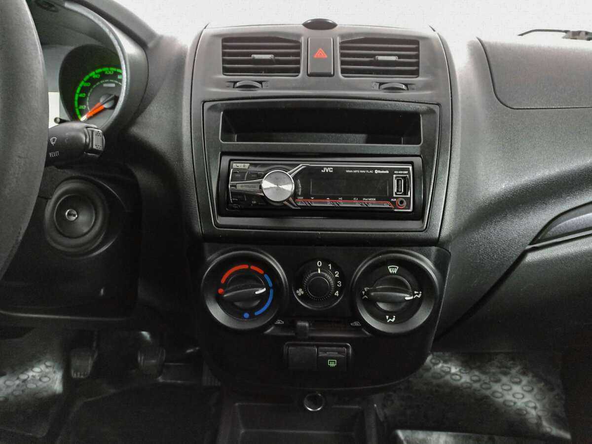 Лада (ВАЗ) Калина б/у, 2014, Механическая. Фото: #12