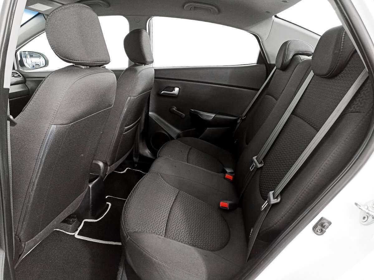 Киа Рио б/у, 2015, Механическая. Фото: #7