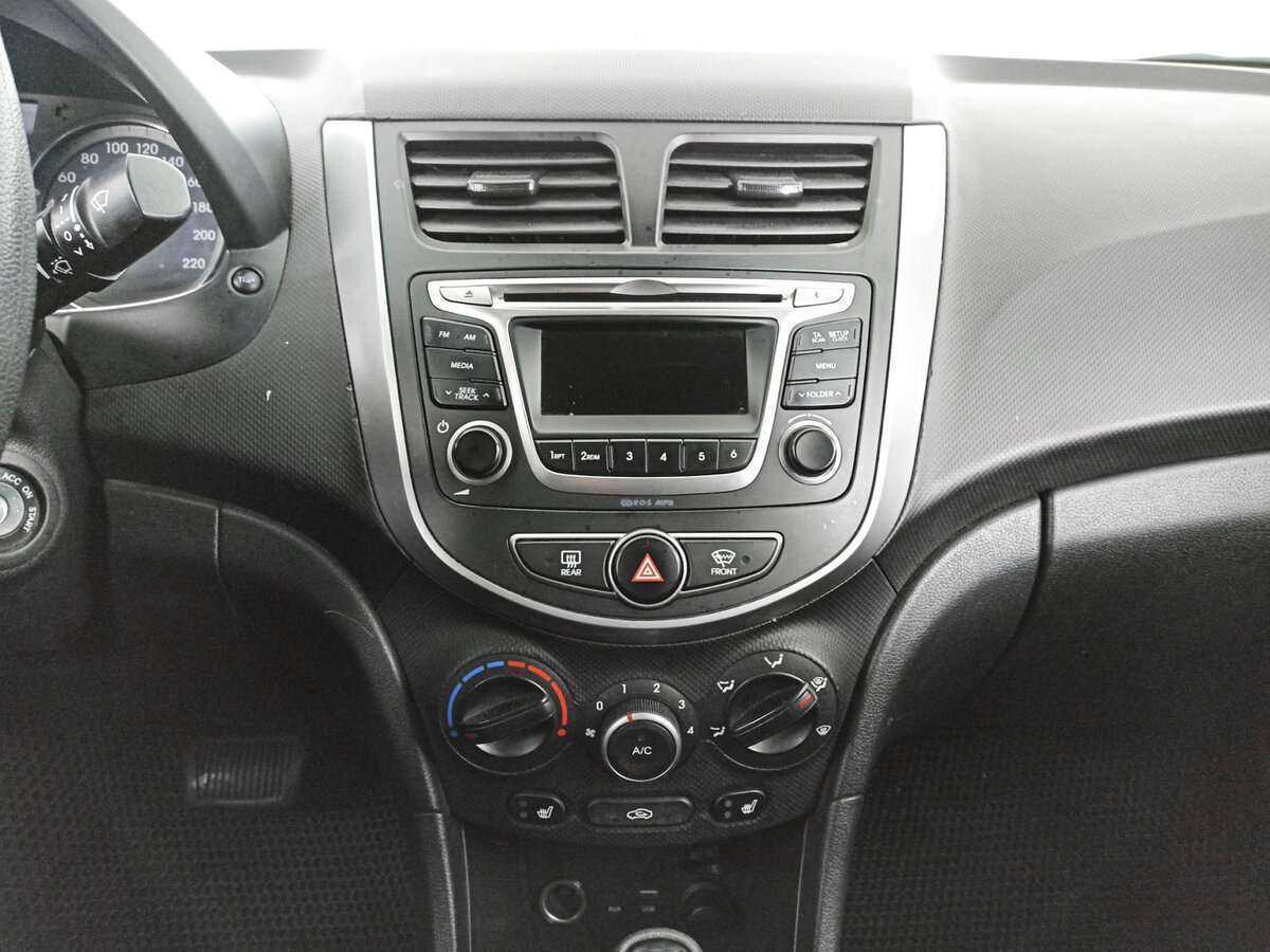 Хендай Солярис б/у, 2015, Автоматическая. Фото: #14