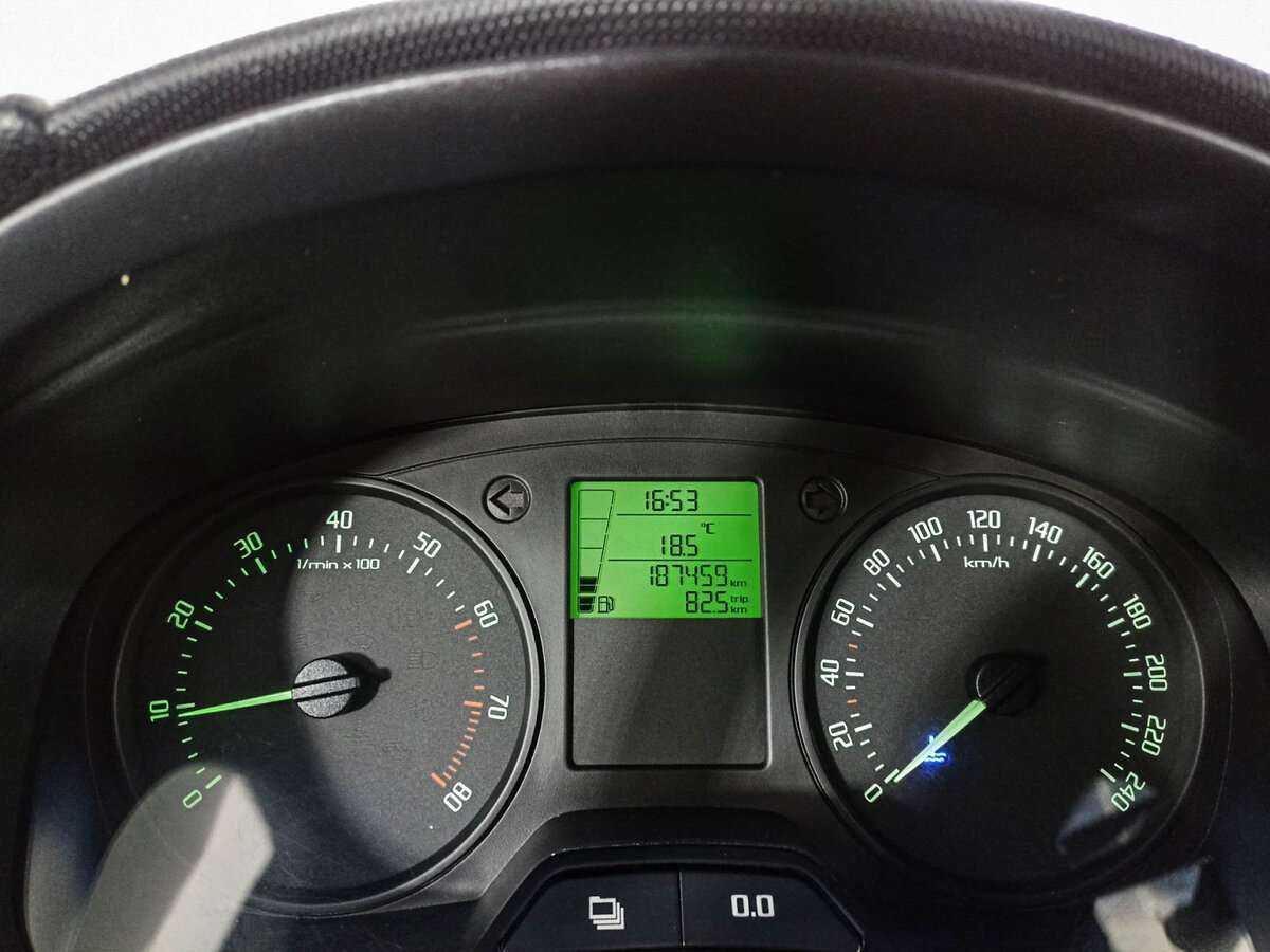 Шкода Фабия б/у, 2012, Механическая. Фото: #10