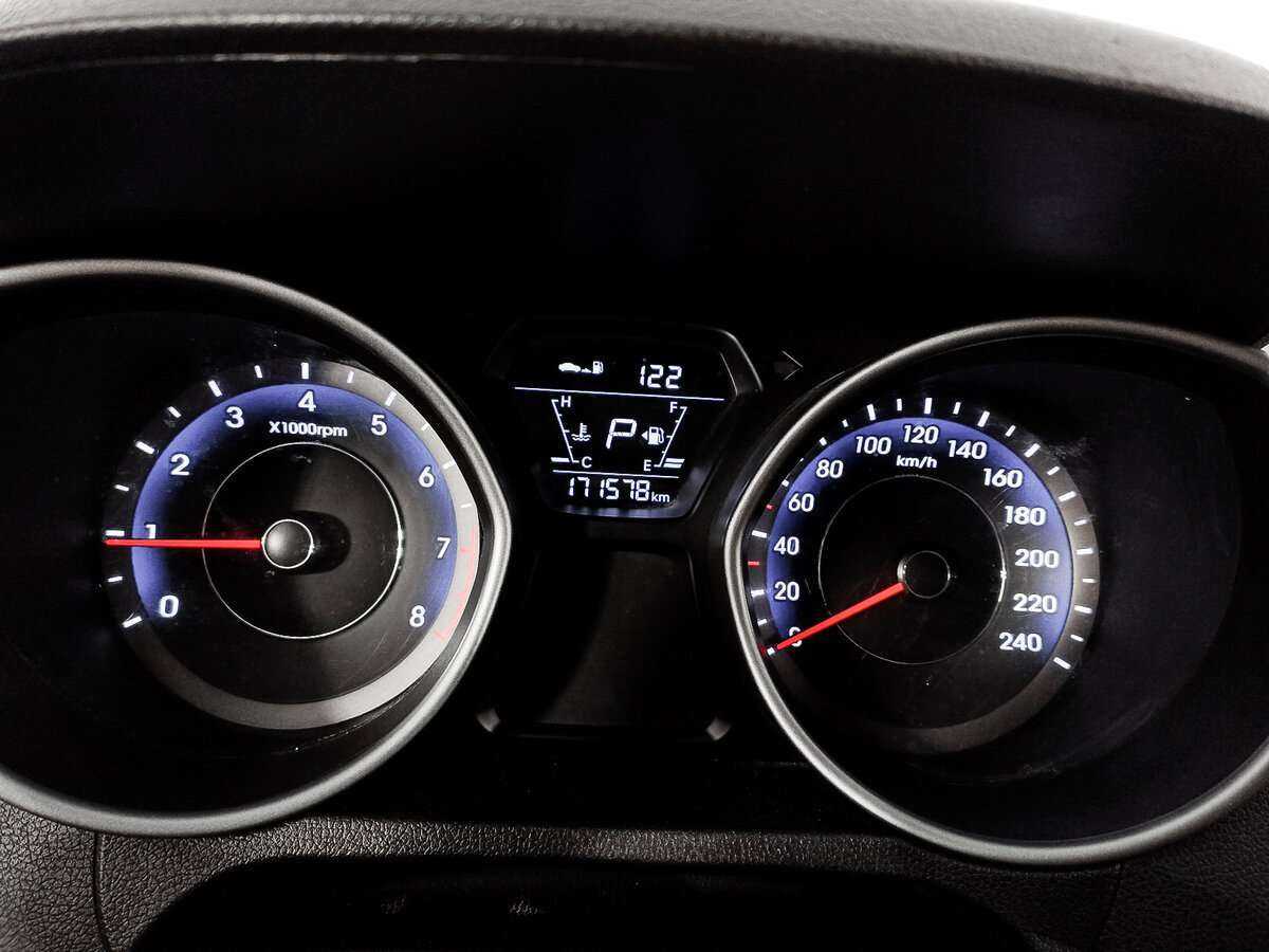 Хендай Елантра б/у, 2014, Автоматическая. Фото: #10