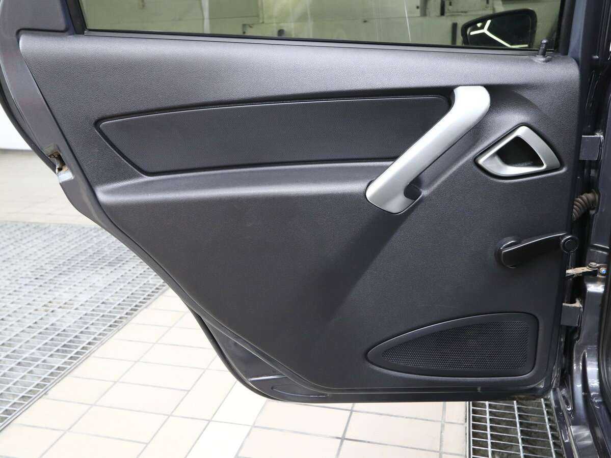 Лада (ВАЗ) Гранта б/у, 2020, Механическая. Фото: #15