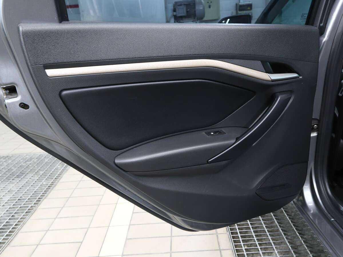 Лада (ВАЗ) Веста б/у, 2020, Механическая. Фото: #11