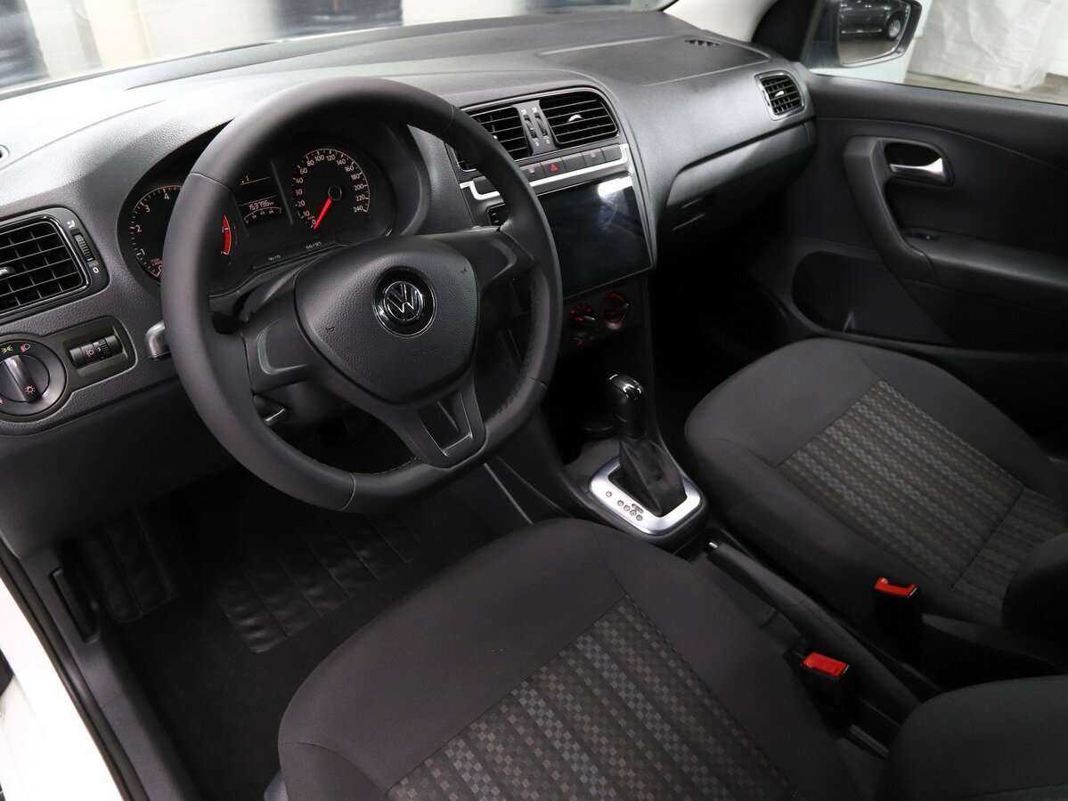 Фольксваген Поло б/у, 2017, Автоматическая. Фото: #6