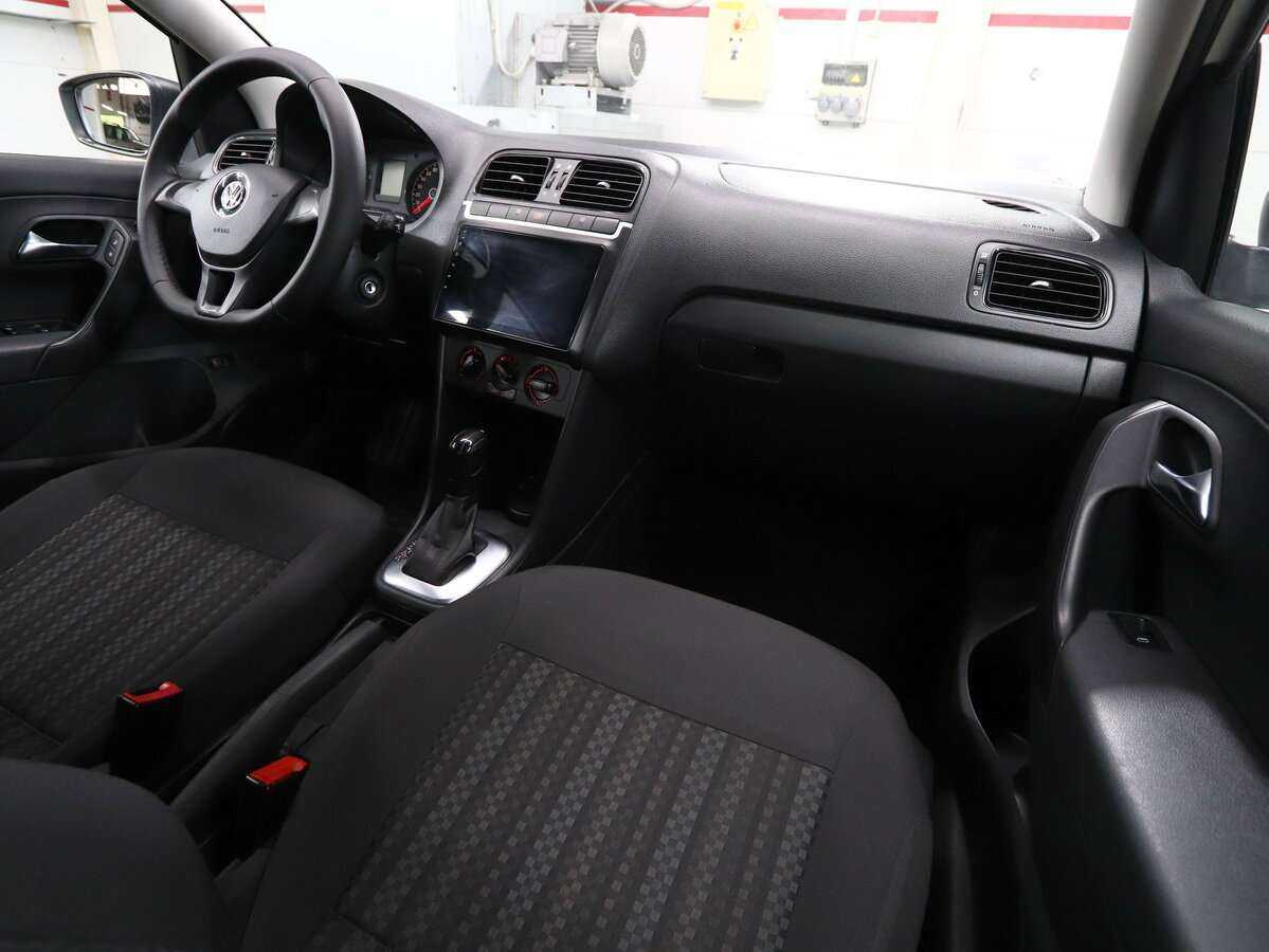 Фольксваген Поло б/у, 2017, Автоматическая. Фото: #8