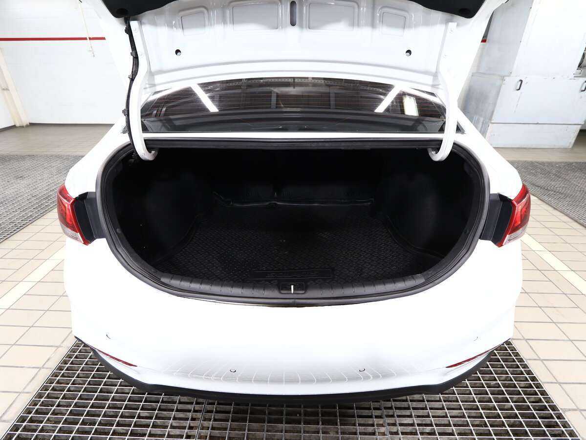 Хендай Солярис б/у, 2018, Автоматическая. Фото: #4