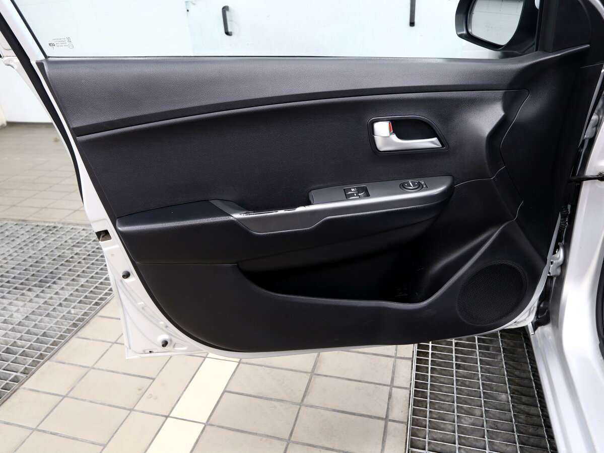 Киа Рио б/у, 2016, Автоматическая. Фото: #13