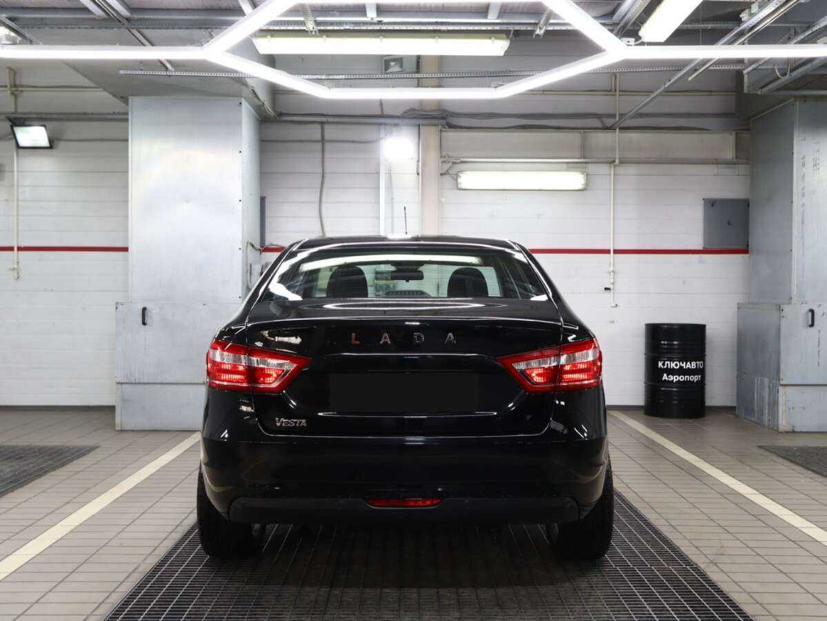 Лада (ВАЗ) Веста б/у, 2020, Механическая. Фото: #4