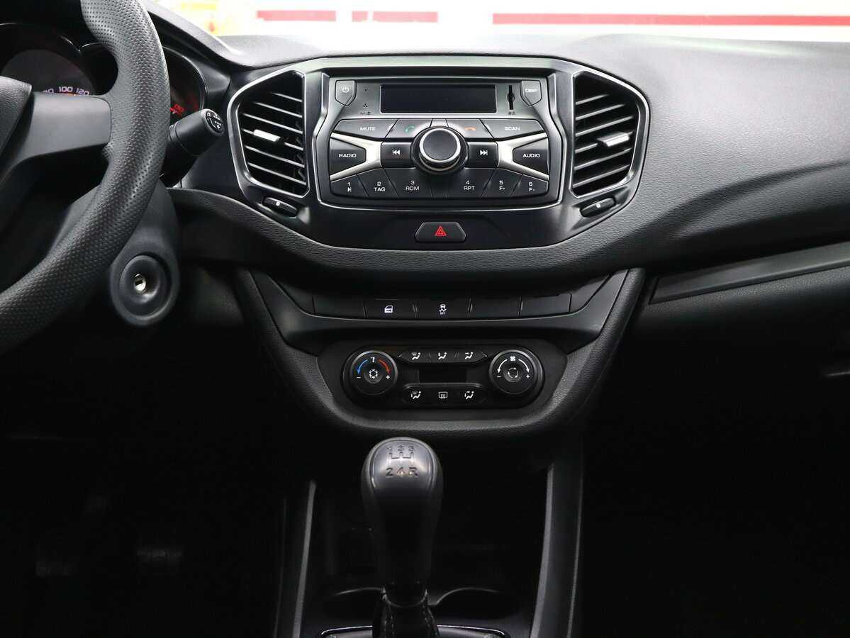 Лада (ВАЗ) Веста б/у, 2020, Механическая. Фото: #16