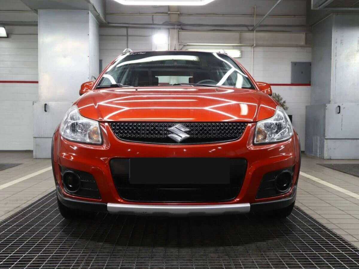 Сузуки С-Икс4 б/у, 2013, Механическая. Фото: #1