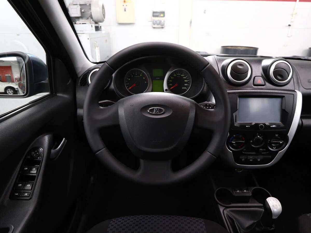 Лада (ВАЗ) Гранта б/у, 2015, Механическая. Фото: #15