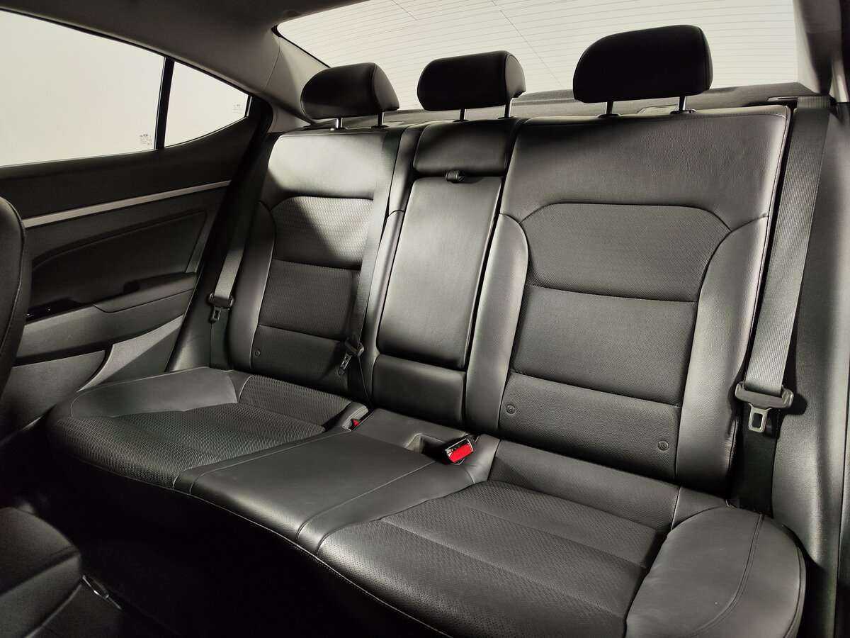 Хендай Елантра б/у, 2016, Автоматическая. Фото: #7