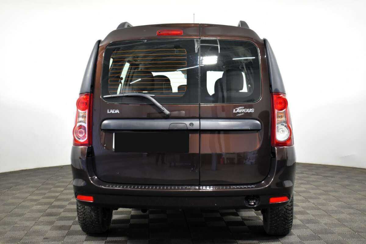 Лада (ВАЗ) Ларгус б/у, 2018, Механическая. Фото: #3
