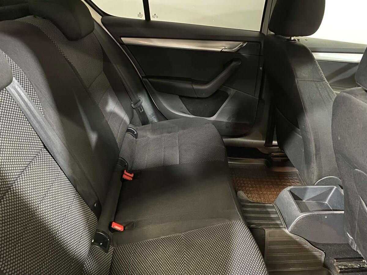 Шкода Октавия б/у, 2013, Механическая. Фото: #10