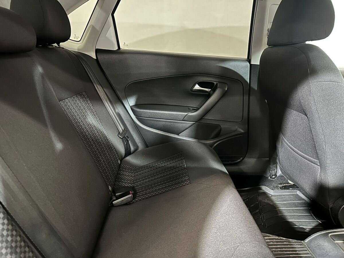 Фольксваген Поло б/у, 2019, Механическая. Фото: #9