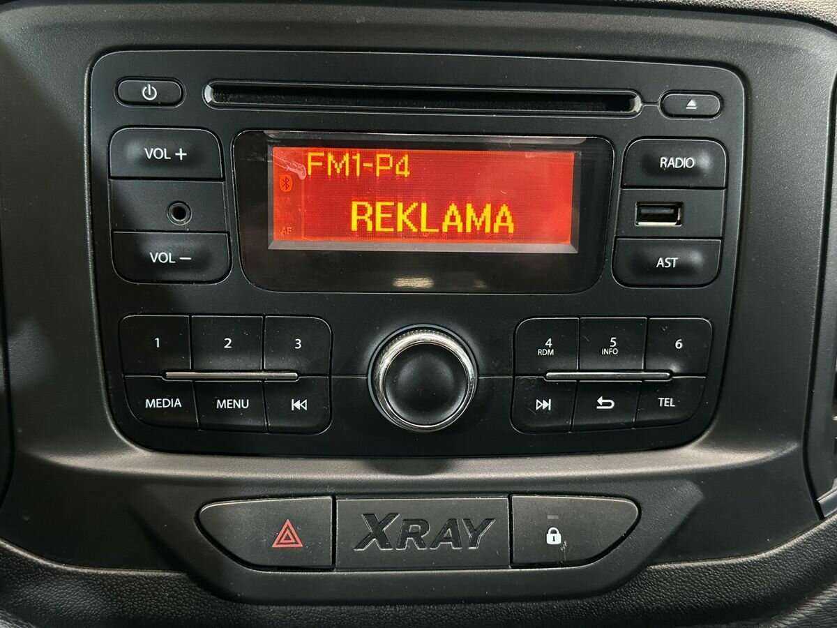 Лада (ВАЗ) ИКСРЭЙ б/у, 2017, Механическая. Фото: #13