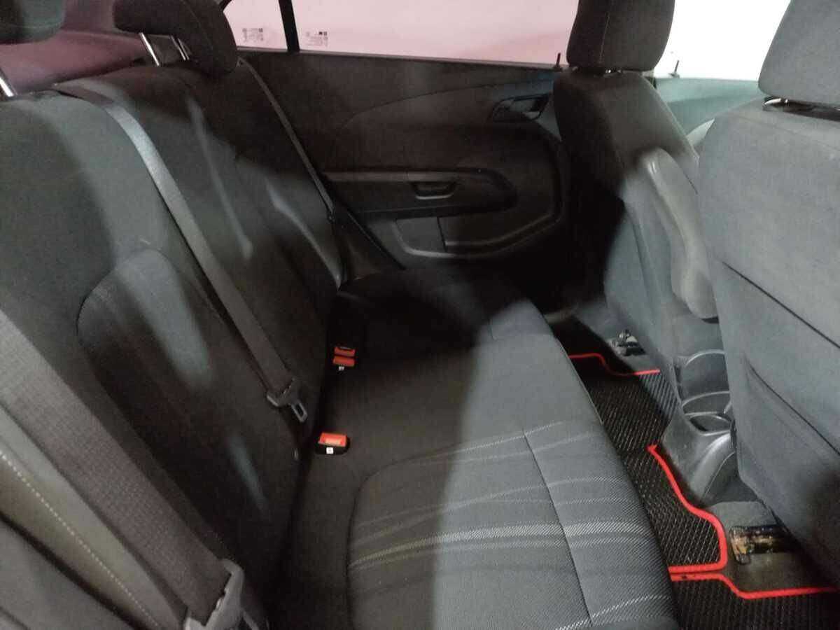 Шевроле Авео б/у, 2013, Автоматическая. Фото: #9