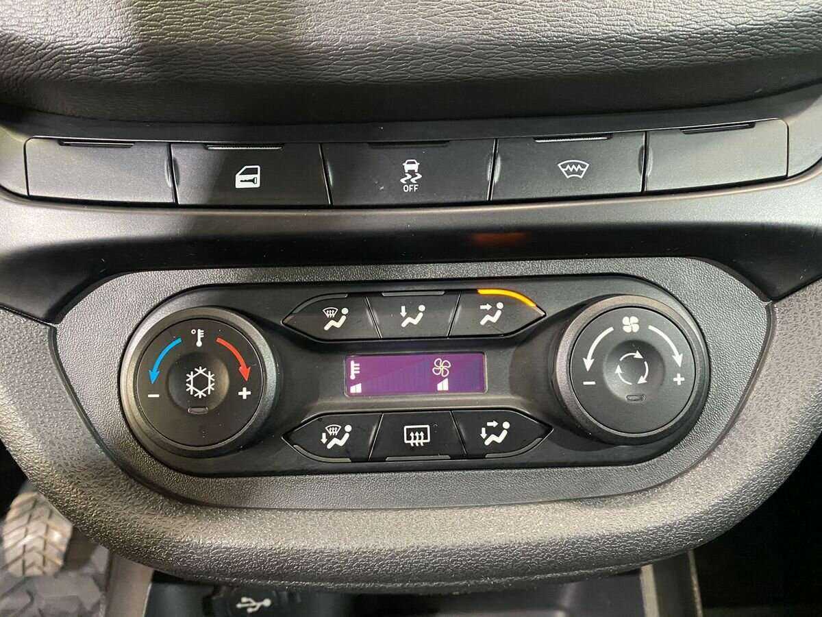 Лада (ВАЗ) Веста б/у, 2021, Механическая. Фото: #14