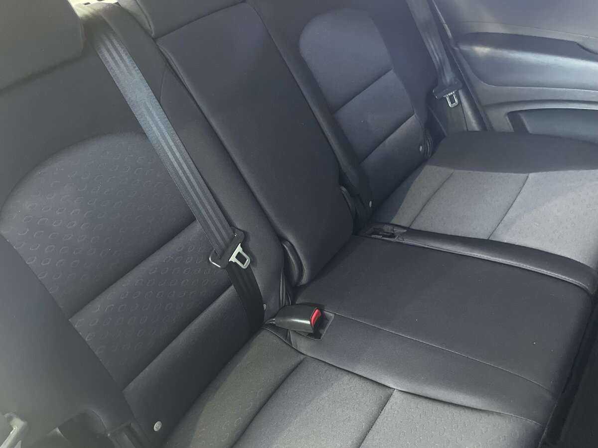 Сан-Ён Актион б/у, 2013, Механическая. Фото: #15