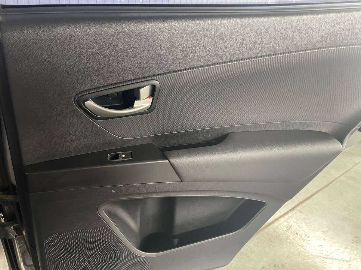 Сан-Ён Актион б/у, 2012, Автоматическая. Фото: #21