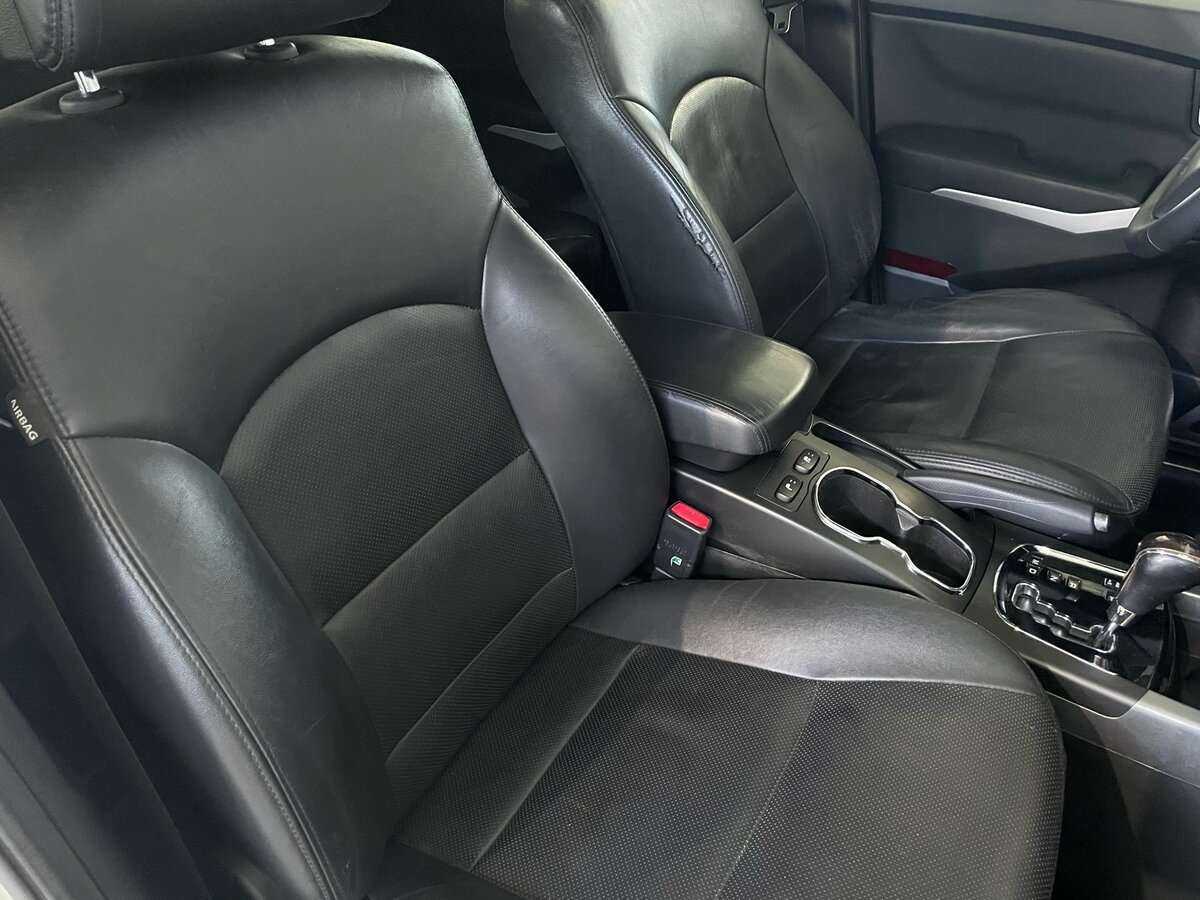 Сан-Ён Актион б/у, 2013, Автоматическая. Фото: #17