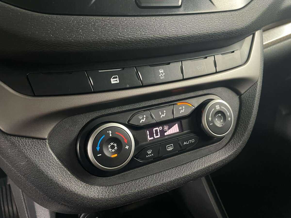 Лада (ВАЗ) Веста б/у, 2018, Роботизированная. Фото: #13