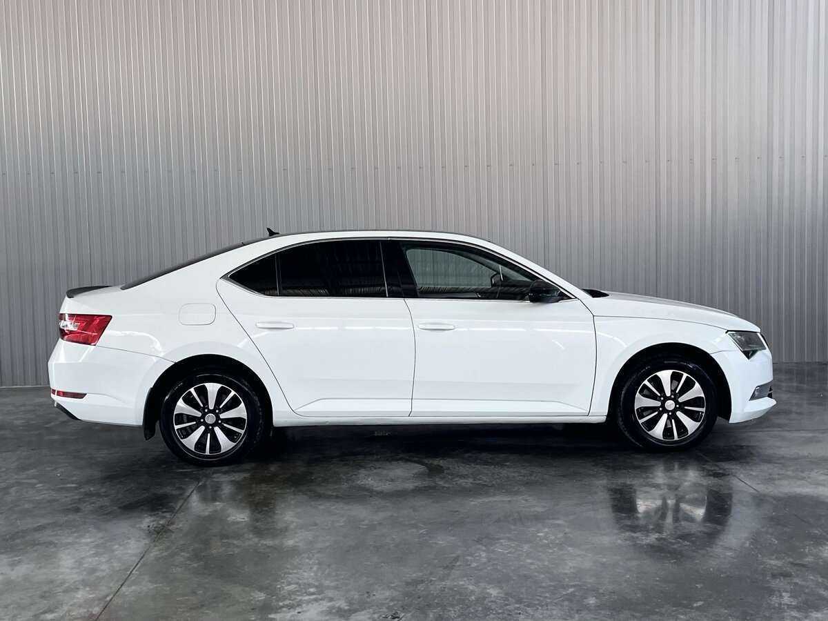 Шкода Суперб б/у, 2015, Роботизированная. Фото: #3