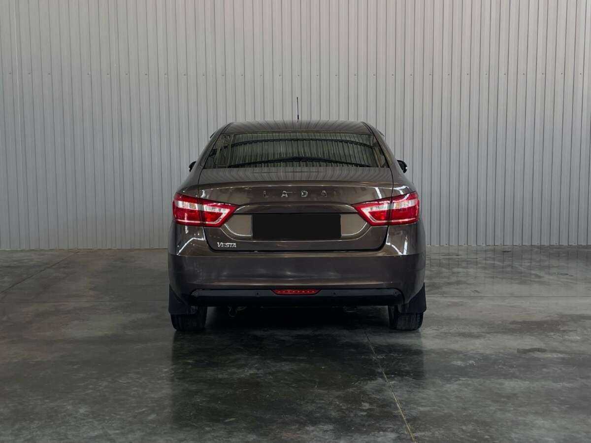 Лада (ВАЗ) Веста б/у, 2018, Механическая. Фото: #5