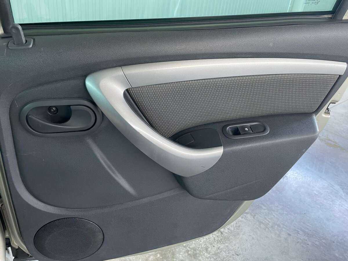 Рено Дастер б/у, 2013, Механическая. Фото: #18