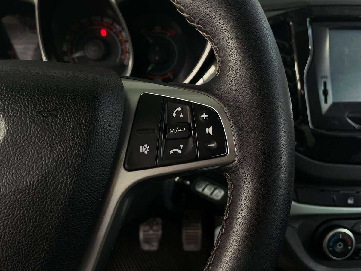 Лада (ВАЗ) Веста б/у, 2017, Механическая. Фото: #12