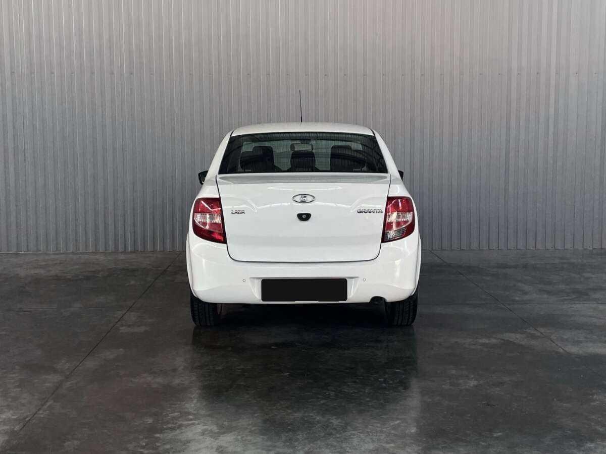 Лада (ВАЗ) Гранта б/у, 2016, Механическая. Фото: #5