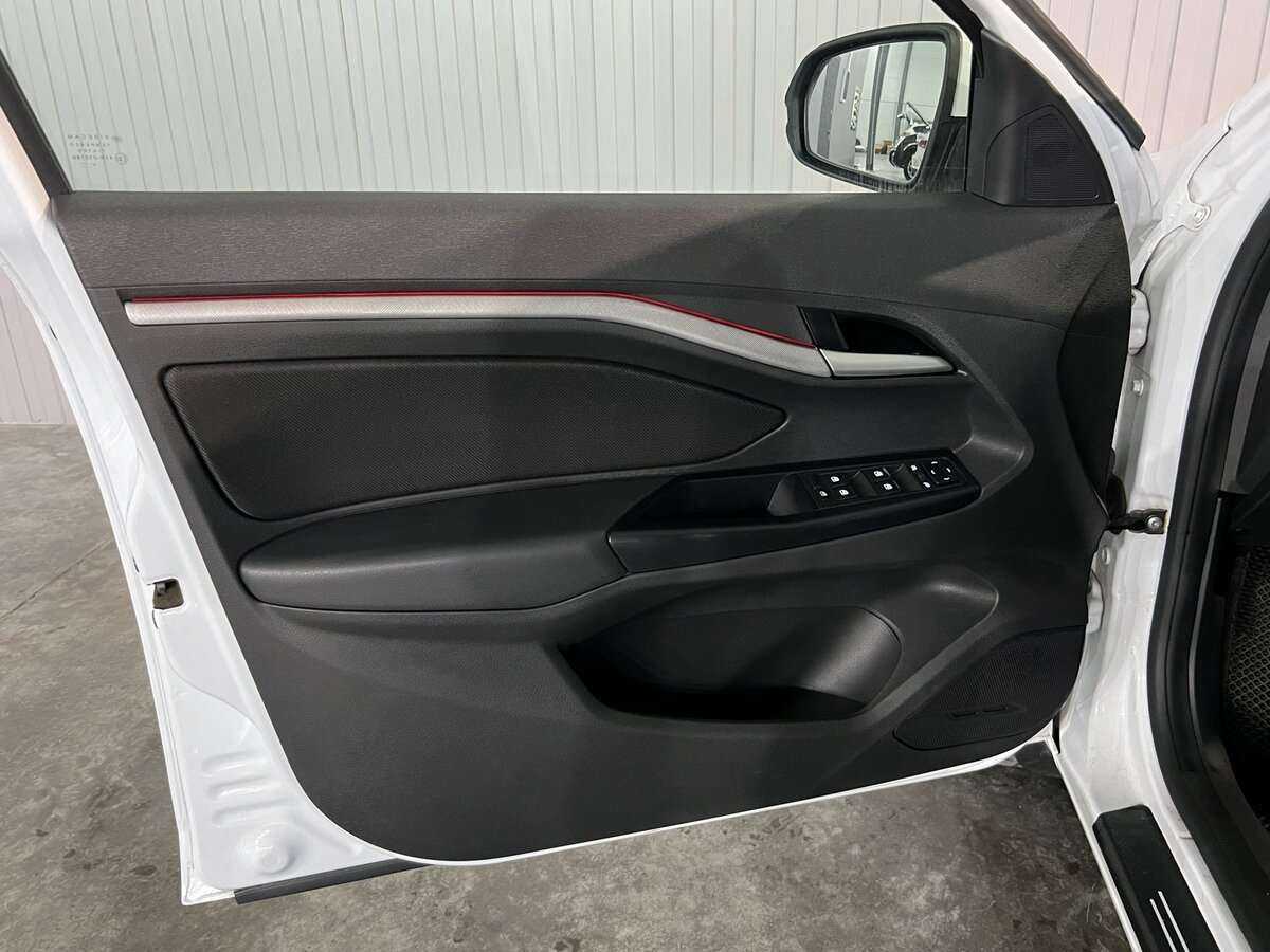 Лада (ВАЗ) Веста б/у, 2020, Механическая. Фото: #8