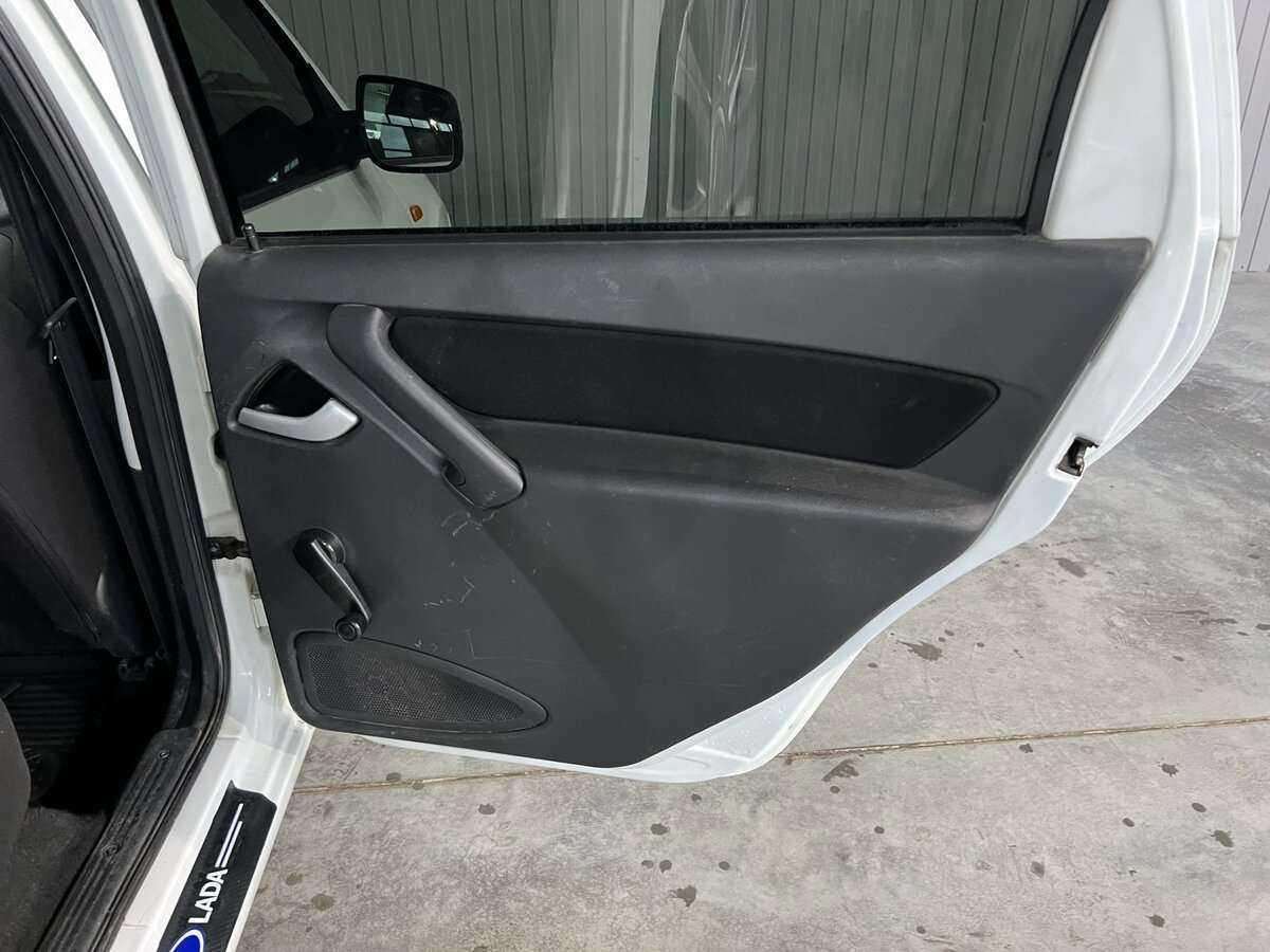 Лада (ВАЗ) Калина б/у, 2015, Механическая. Фото: #18