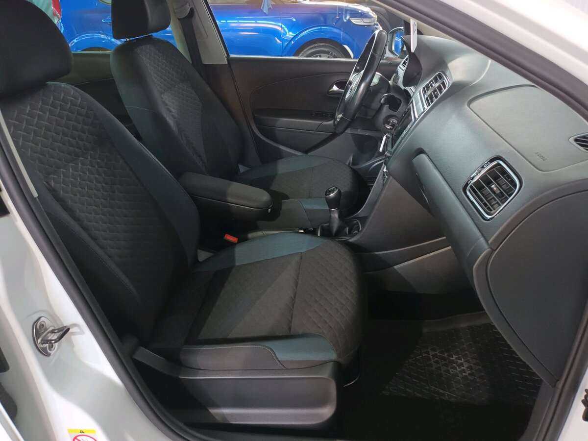 Фольксваген Поло б/у, 2019, Механическая. Фото: #12