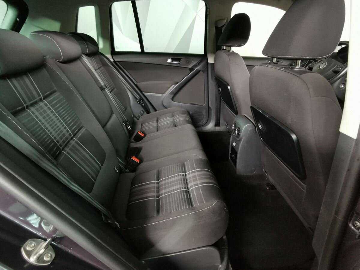 Фольксваген Тигуан б/у, 2015, Автоматическая. Фото: #11